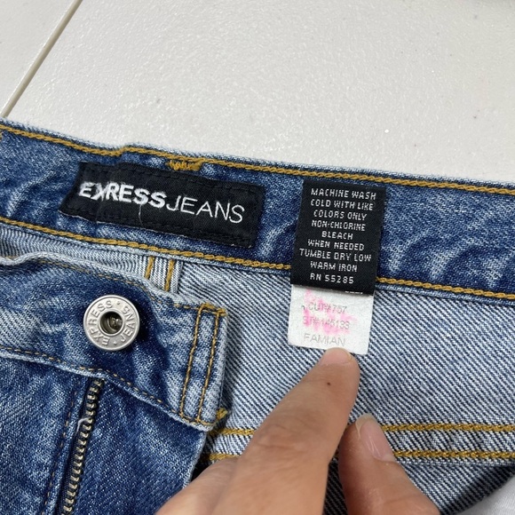Express extreme flare 100% cotton denim jeans women’s size 11/12S Express - Picture 6 of 13